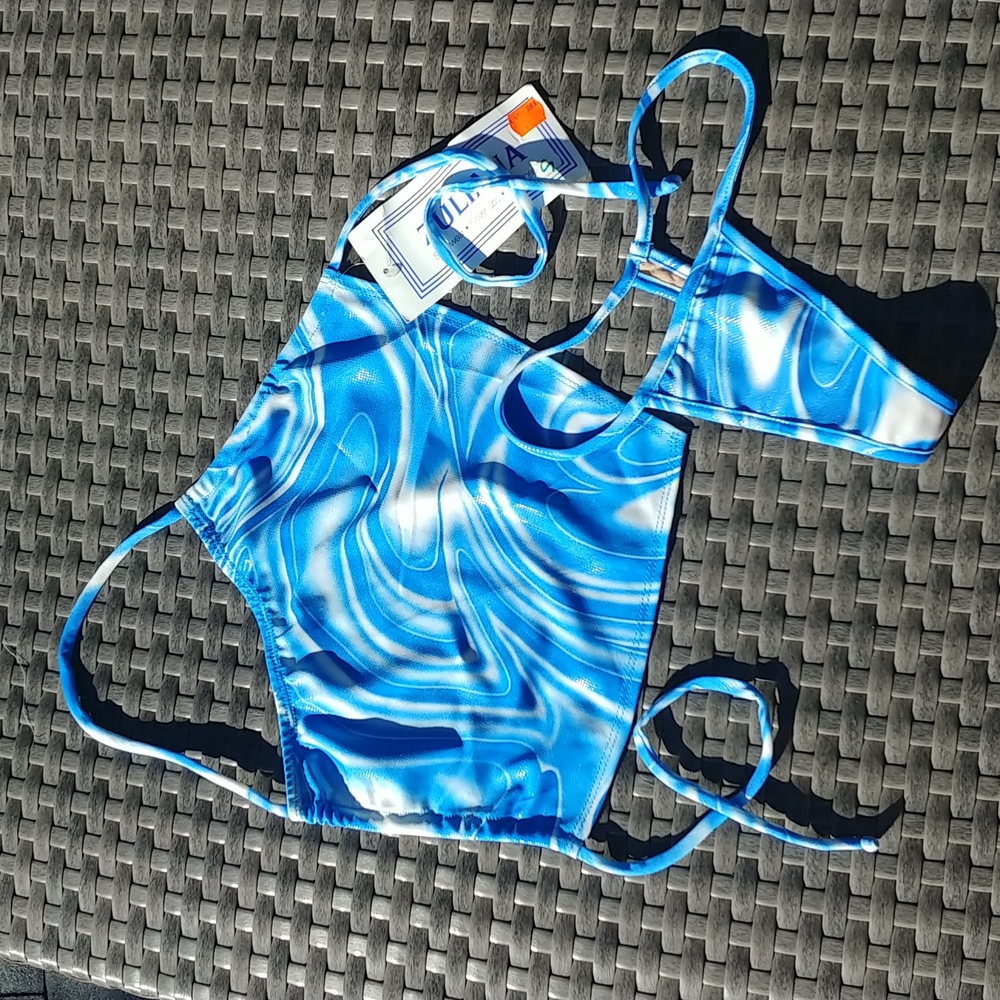 Wet look retro. Bikini Vintage